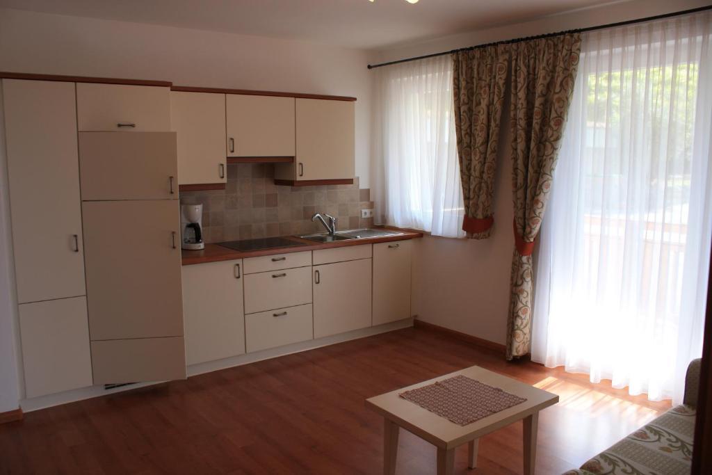 Appartement Tschivon Schenna Room photo