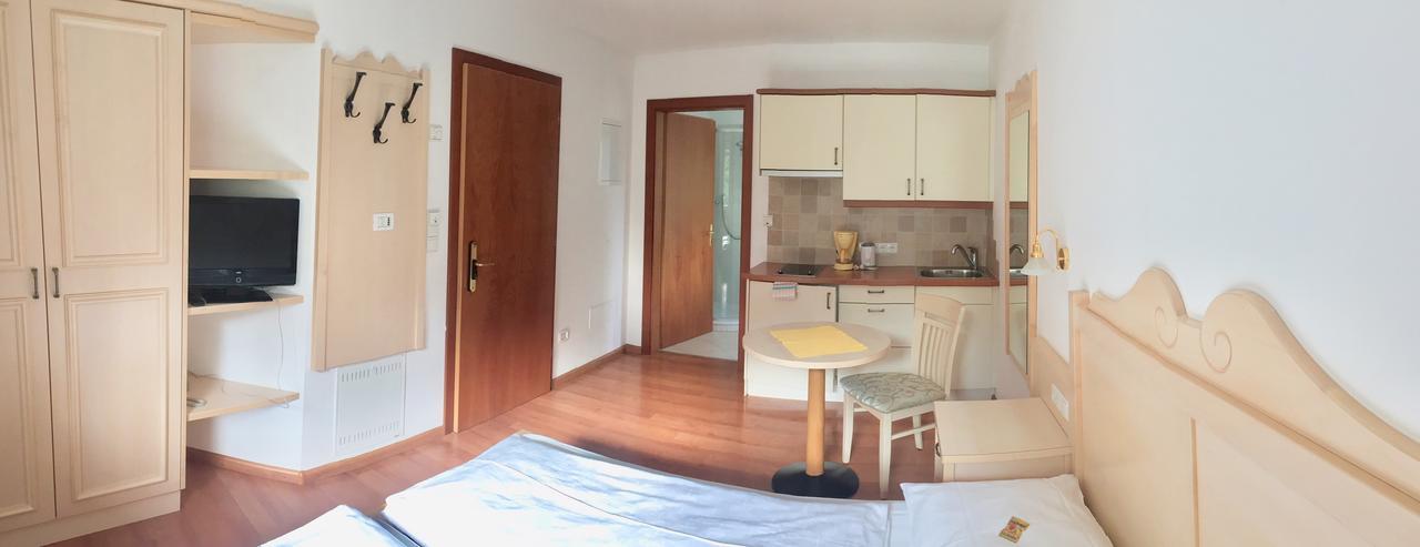 Appartement Tschivon Schenna Exterior photo